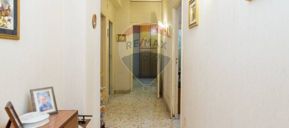 Apartamento de 9 habitaciónes en Catania, Italy No. 305601 12