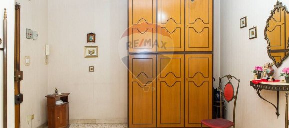 Apartamento de 9 habitaciónes en Catania, Italy No. 305601 10