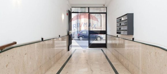 Apartamento de 9 habitaciónes en Catania, Italy No. 305601 5