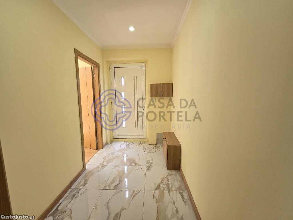 Casa de 2 dormitorios en Porto, Portugal No. 187433