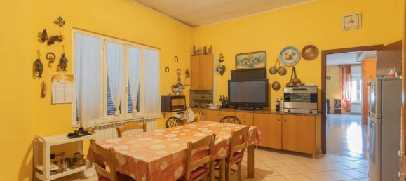 5 Schlafzimmer Wohnung in Pioltello, Italy, Nr. 83541 11