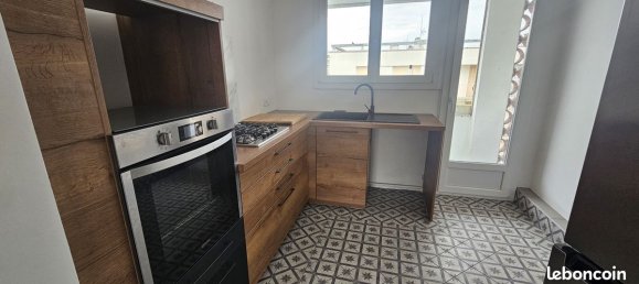 2 bedrooms Apartment in Chenove, France No. 206888 3