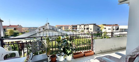 3 Schlafzimmer Doppelhaus in Termoli, Italy, Nr. 297772 18