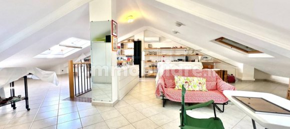 3 Schlafzimmer Doppelhaus in Termoli, Italy, Nr. 297772 10