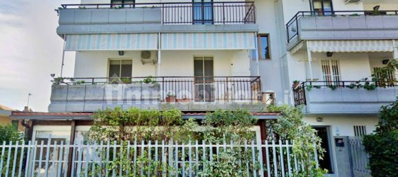 3 Schlafzimmer Doppelhaus in Termoli, Italy, Nr. 297772 2