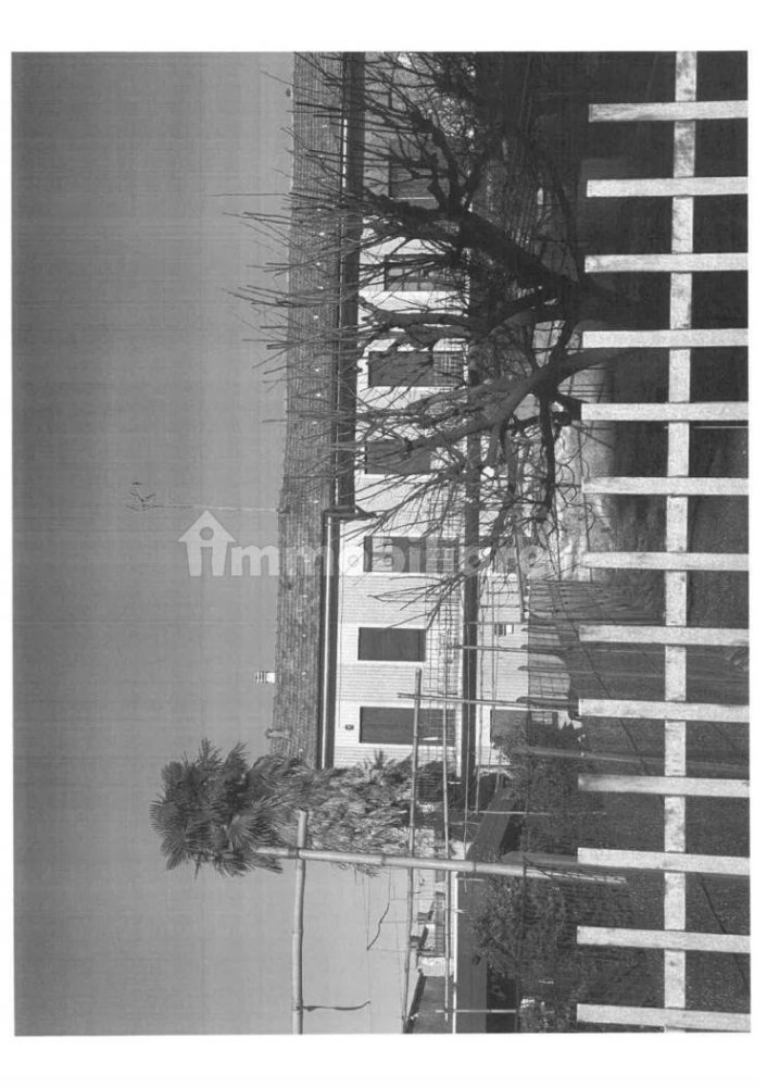 Apartamento de 6 dormitorios en Cardano al Campo, Italy No. 281665