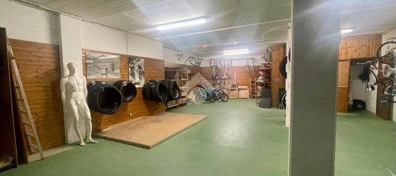 235m² Commercial property in Avigliana, Italy No. 176810 12