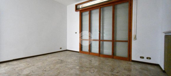 Apartamento de 3 habitaciónes en Santarcangelo di Romagna, Italy No. 71155 4