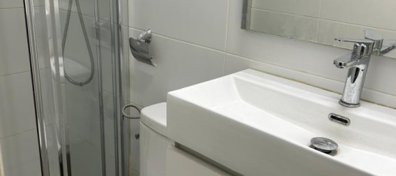 4 bedrooms Land in Sants-Montjuic, Spain No. 126728 9