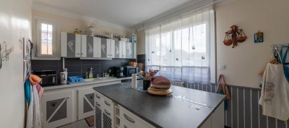 Casa de 4 dormitorios en Negrepelisse, France No. 313793 3