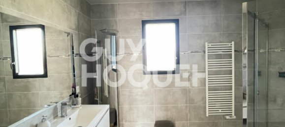 Casa de 4 dormitorios en Saint-Just, France No. 63881 10