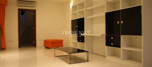 3 bedrooms Villa in Naxxar, Malta No. 8302 4