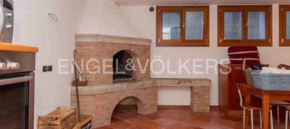 6 bedrooms Villa in Noventa Padovana, Italy No. 102910 31