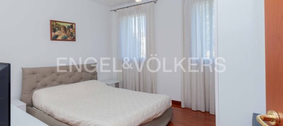 6 bedrooms Villa in Noventa Padovana, Italy No. 102910 10