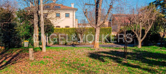 6 bedrooms Villa in Noventa Padovana, Italy No. 102910 24