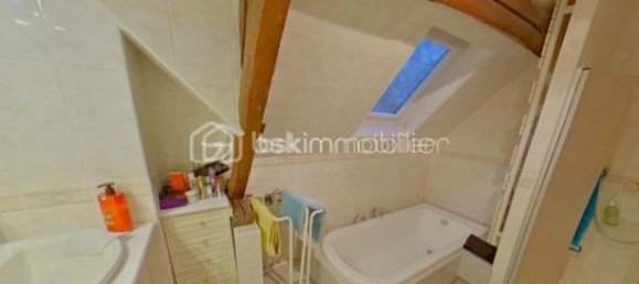 5 Schlafzimmer Haus in Villeneuve-l'Archeveque, France, Nr. 315780 11