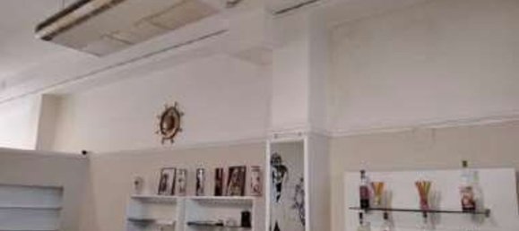 300m² Commercial property in Latiano, Italy No. 185672 13