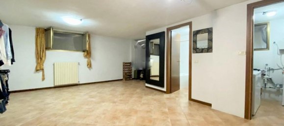 4 rooms Villa in Polpenazze del Garda, Italy No. 230926 76