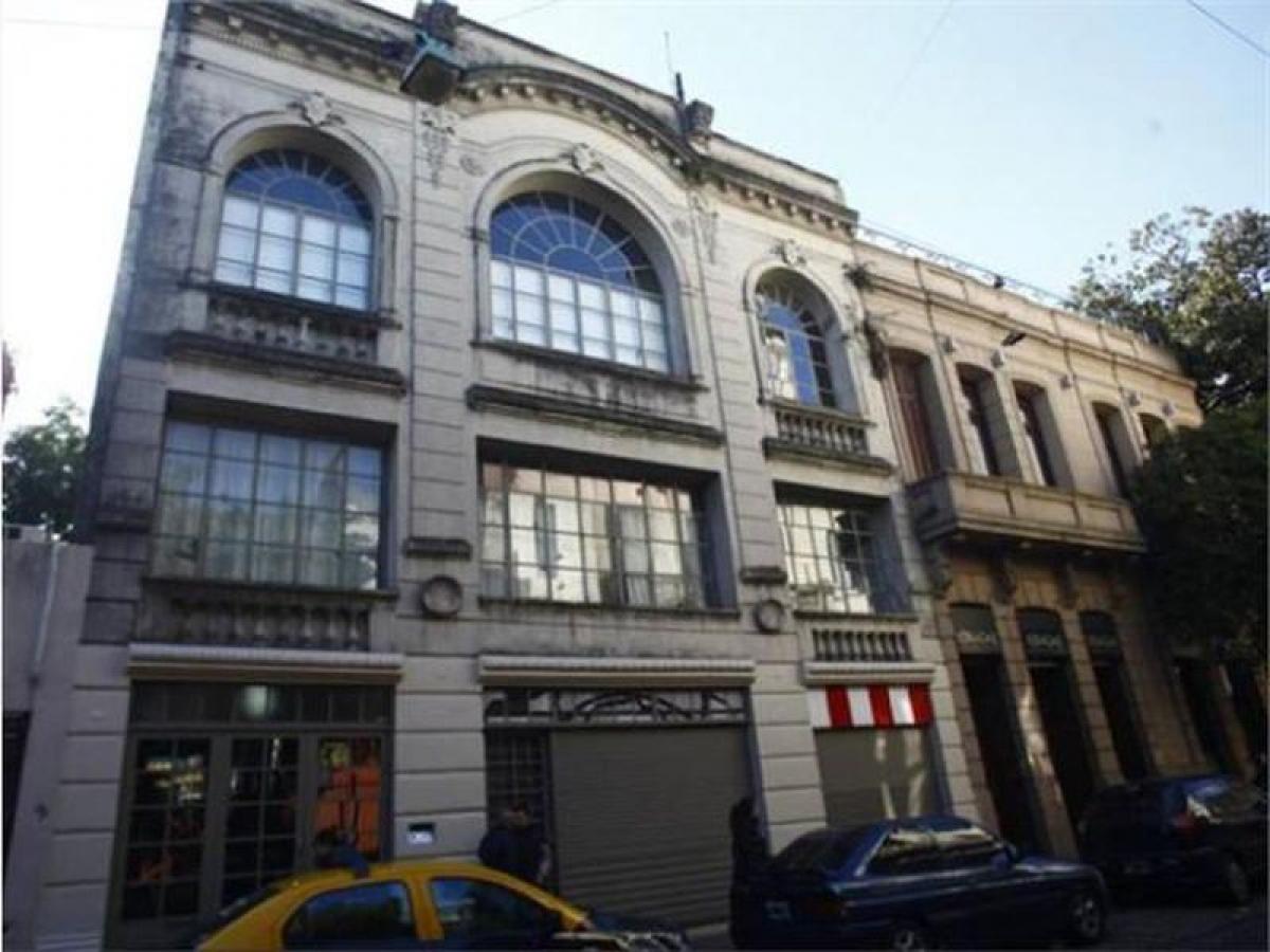 Studio in Buenos Aires, Argentina No. 92423
