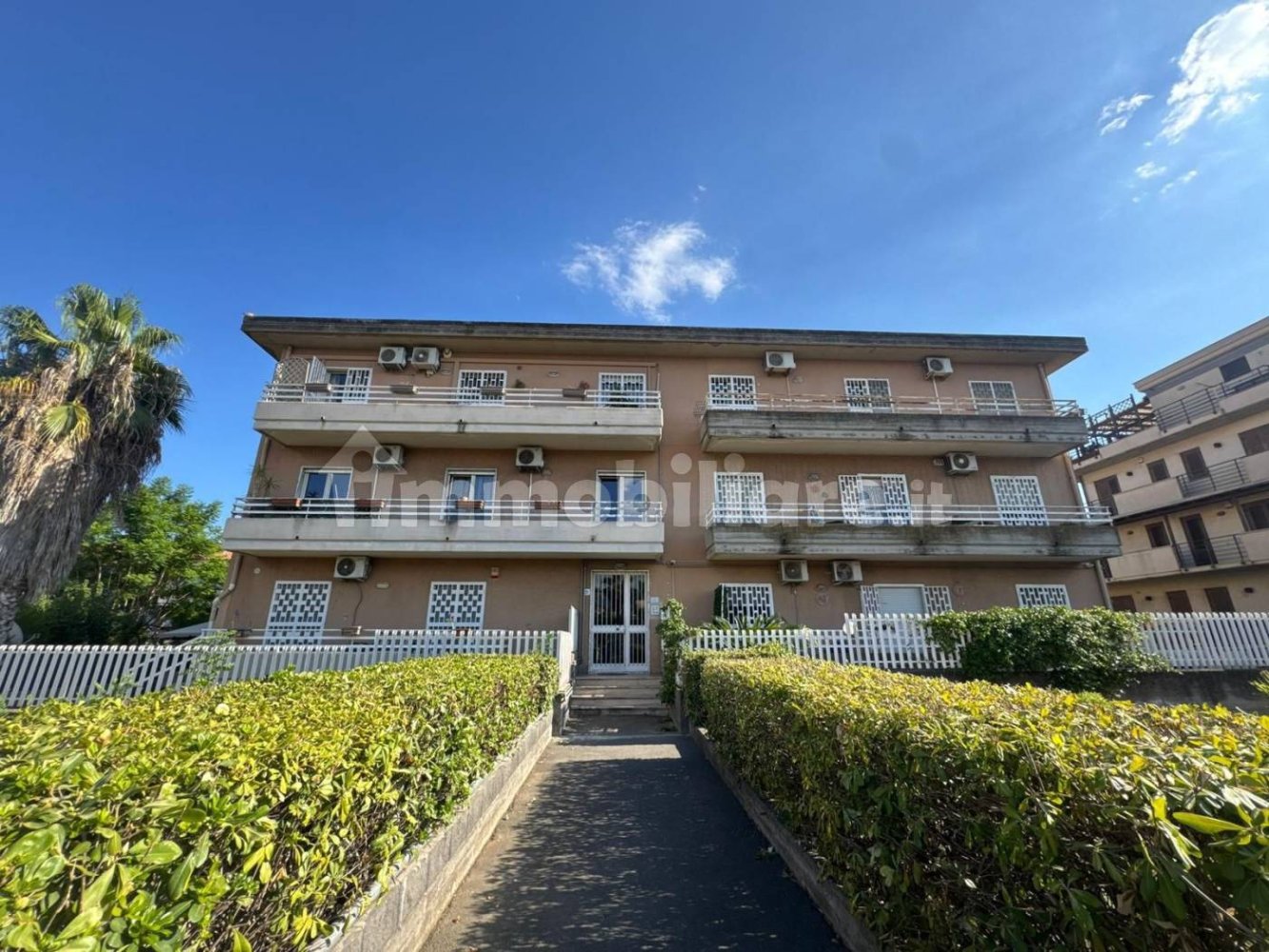 2 chambres Appartement à Catania, Italy No. 287817