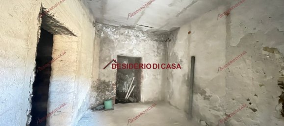 Casa de 10 habitaciónes en Lascari, Italy No. 135258 2