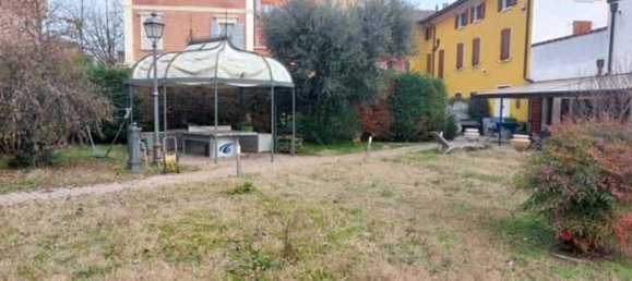 7 rooms Apartment in San Felice sul Panaro, Italy No. 94978 18
