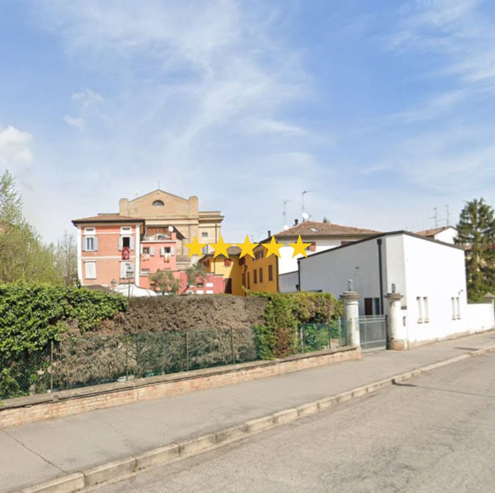 7 rooms Apartment in San Felice sul Panaro, Italy No. 94978