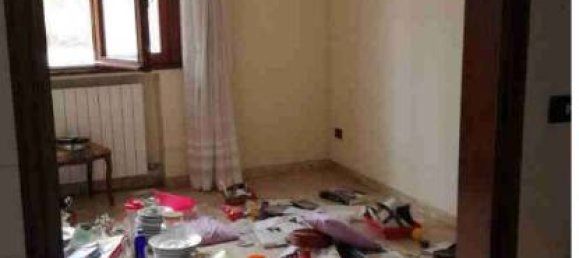 Apartamento de 6 dormitorios en Maserà di Padova, Italy No. 10496 30