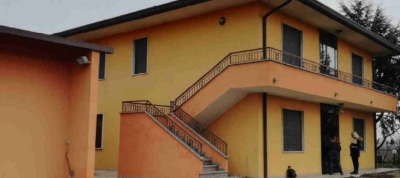 Apartamento de 6 dormitorios en Maserà di Padova, Italy No. 10496 25