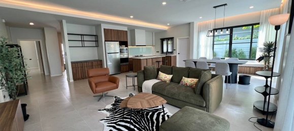 3 bedrooms Villa for sale in Pattaya, Chonburi, Eastern Thailand, Thailand № 26312 3
