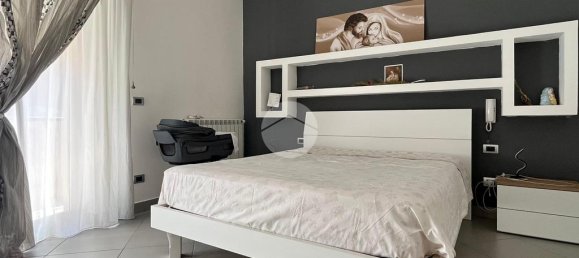 Квартира с 2 спальнями в Алькамо, Италия № 309881 12