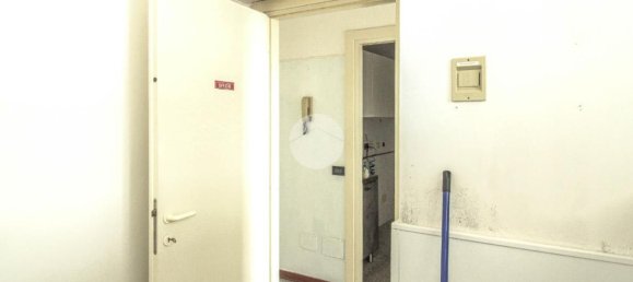 Escritório em Codogno, Italy 80 m² N.º 364564 6