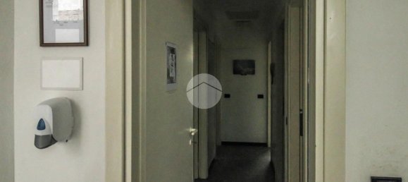 Escritório em Codogno, Italy 80 m² N.º 364564 15