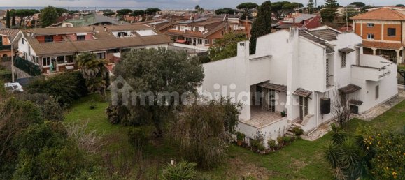 Villa T4 em Ardea, Italy N.º 47120 48