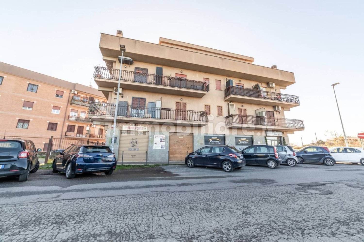 2-Zimmer Gewerbliche Immobilie in Guidonia Montecelio, Italy, Nr. 14310