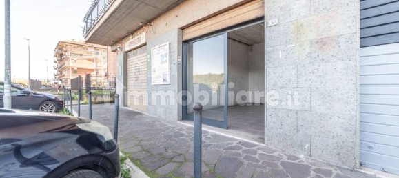 2-Zimmer Gewerbliche Immobilie in Guidonia Montecelio, Italy, Nr. 14310 3