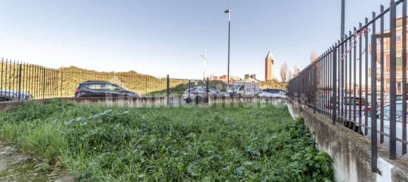 2-Zimmer Gewerbliche Immobilie in Guidonia Montecelio, Italy, Nr. 14310 9