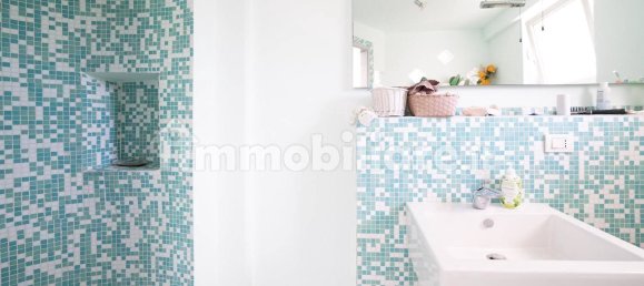 Villa T4 em Palo del Colle, Italy N.º 330436 28