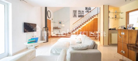 Villa T4 em Palo del Colle, Italy N.º 330436 5