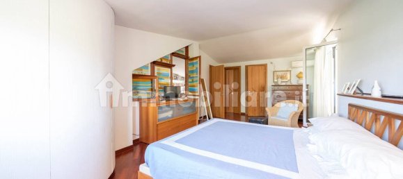 Villa T4 em Palo del Colle, Italy N.º 330436 22