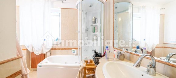 Villa T4 em Palo del Colle, Italy N.º 330436 23