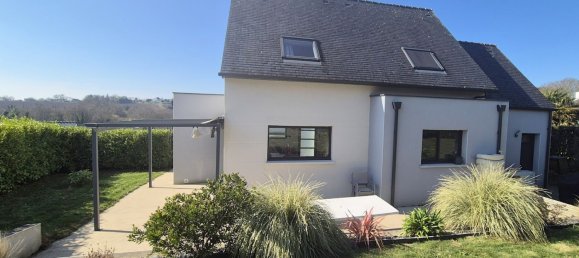 4 bedrooms House in Saint-Yvi, France No. 201626 5