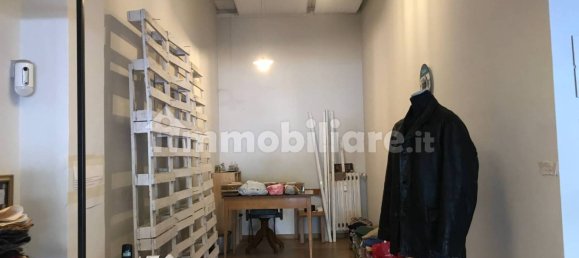 Propriété commerciale à Corsico, Italy 60m² No. 65784 9