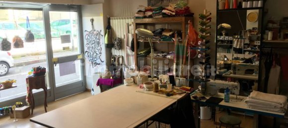 Propriété commerciale à Corsico, Italy 60m² No. 65784 7