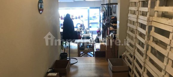 Propriété commerciale à Corsico, Italy 60m² No. 65784 12