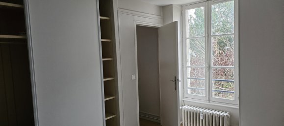 1 bedroom Apartment in Senlis, France No. 40140 8
