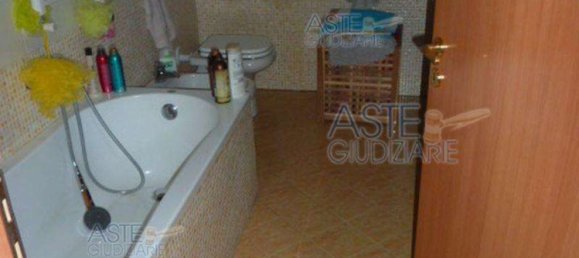 Apartamento de 5 habitaciónes en Casirate d'Adda, Italy No. 6724 31