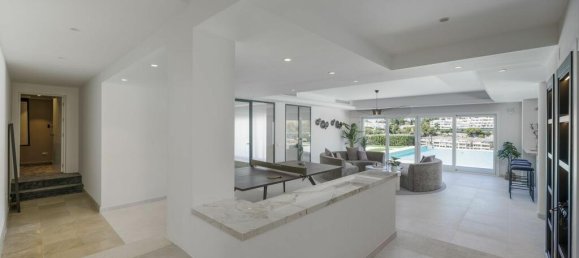 Вилла с 7 спальнями в Бенахавис, Испания № 52665 44