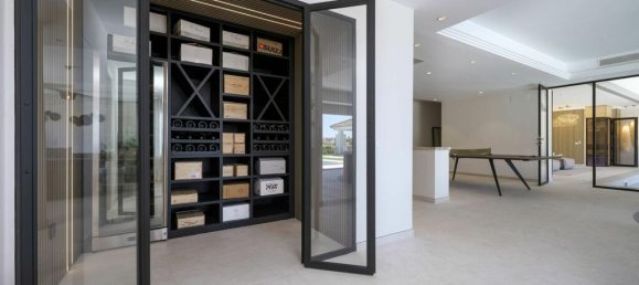 Вилла с 7 спальнями в Бенахавис, Испания № 52665 49