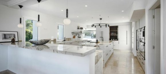 Вилла с 7 спальнями в Бенахавис, Испания № 52665 14